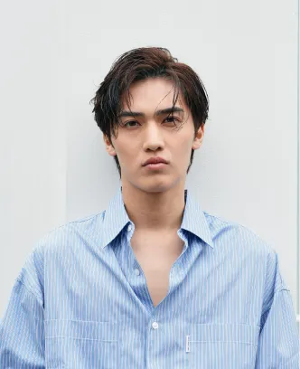 ミレボ/ME.REBO（アイブロウ・まゆ毛サロン）で眉を整えた男性