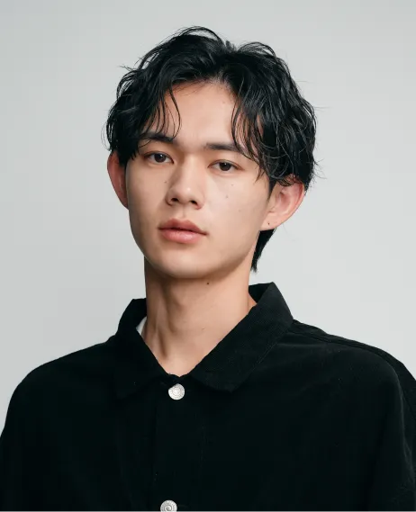 ミレボ/ME.REBO（アイブロウ・まゆ毛サロン）で眉を整えた男性