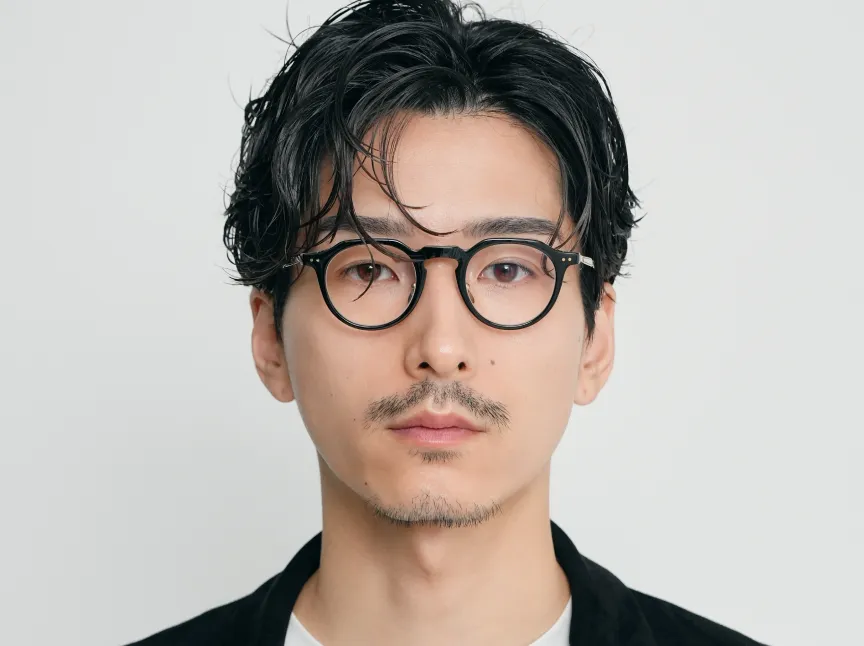 爽やかなイメージの眉デザインの施術例